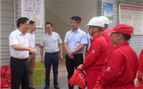 铜梁区区委书记、区长慰问公司一线员工